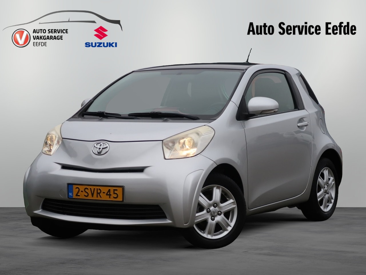 Toyota iQ - 1.0 VVTi Aspiration / Navigatie - AutoWereld.nl