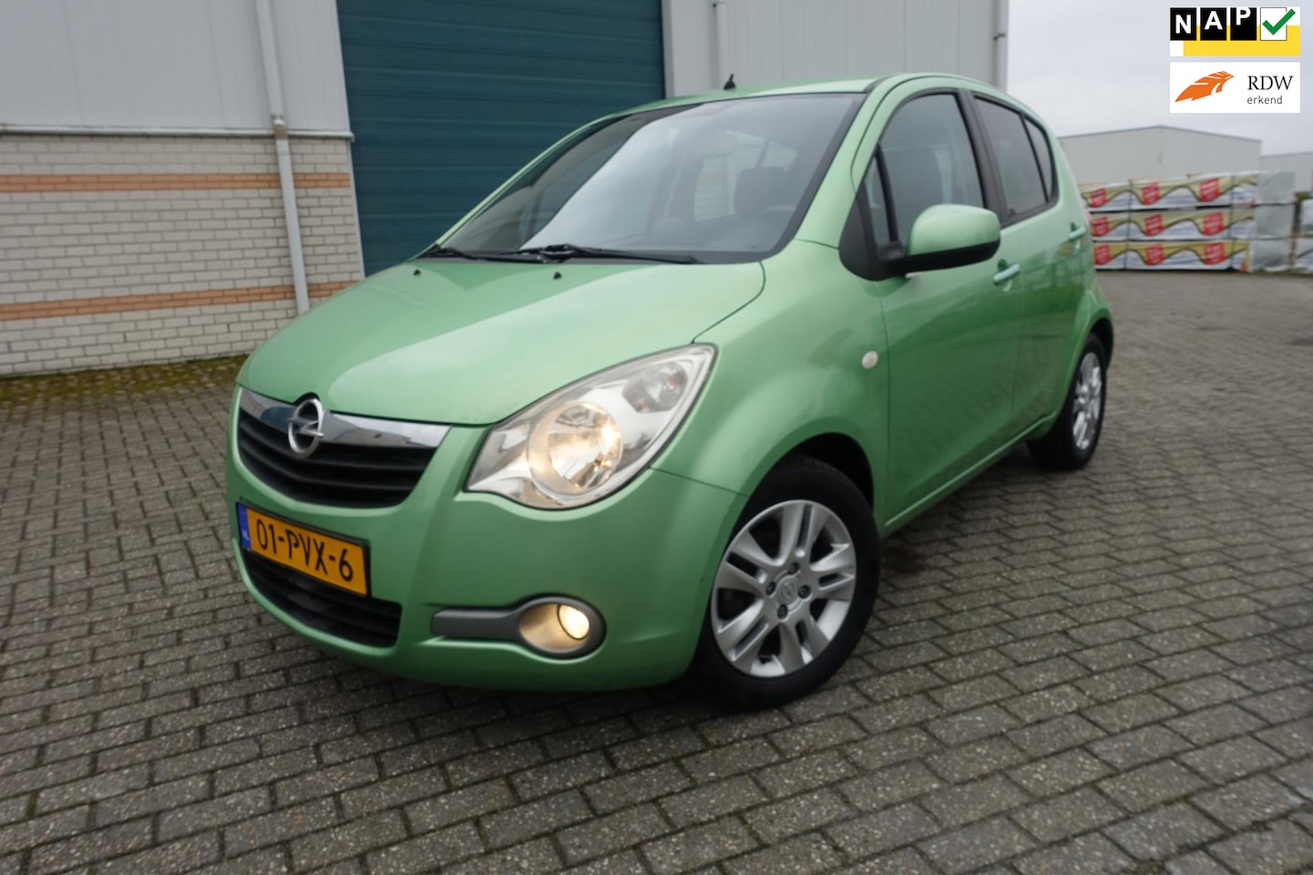 Opel Agila - 1.2 Edition - airco - lm velgen - elec. ramen - AutoWereld.nl