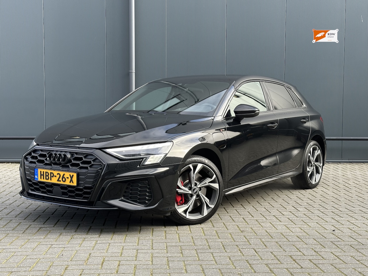 Audi A3 Sportback - 45 TFSI e S edition Competition Sfeerverl. | B&O | HUD | AFN. TREKH. | MATRIX | ACC | CAMERA - AutoWereld.nl