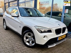 BMW X1 - SDrive18i Executive/LEDER/TREKHAAK/CRUISE