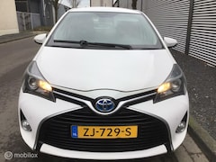 Toyota Yaris - 1.5 Hybrid Climate controle camera all Season