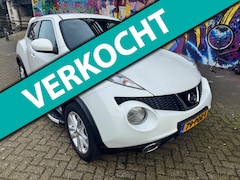 Nissan Juke - 1.6 Acenta vol optie's zeer mooie auto vol leer airco navigatie dvd schermen alles elektri