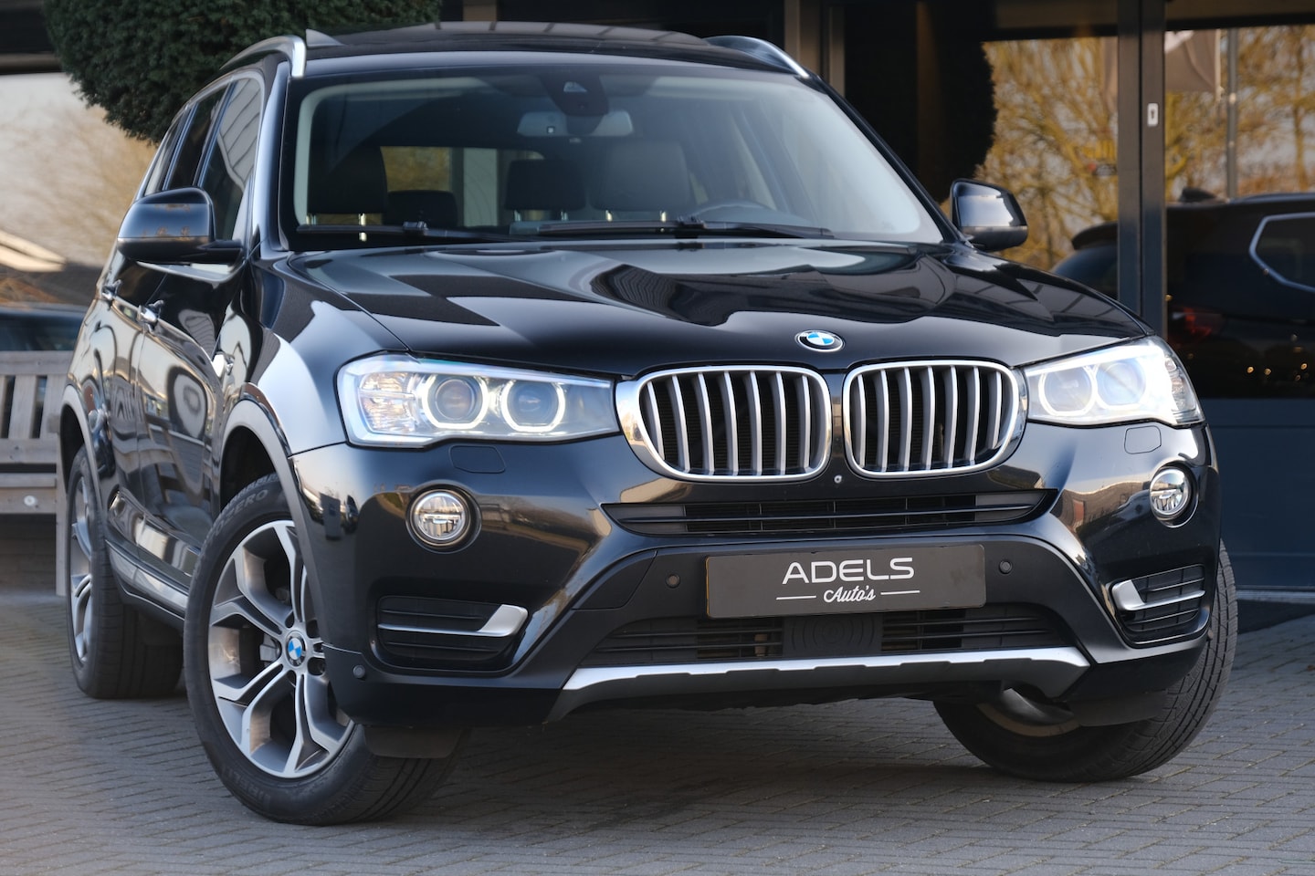 BMW X3 - xDrive20i High Executive PANO HUD SPORTSTOELEN TREKHAAK ACC CARPLAY - AutoWereld.nl