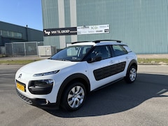 Citroën C4 Cactus - 1.2i PureTech Feel 82 PK. Zeer mooie en zuinige auto Auto rijdt ook helemaal nieuw