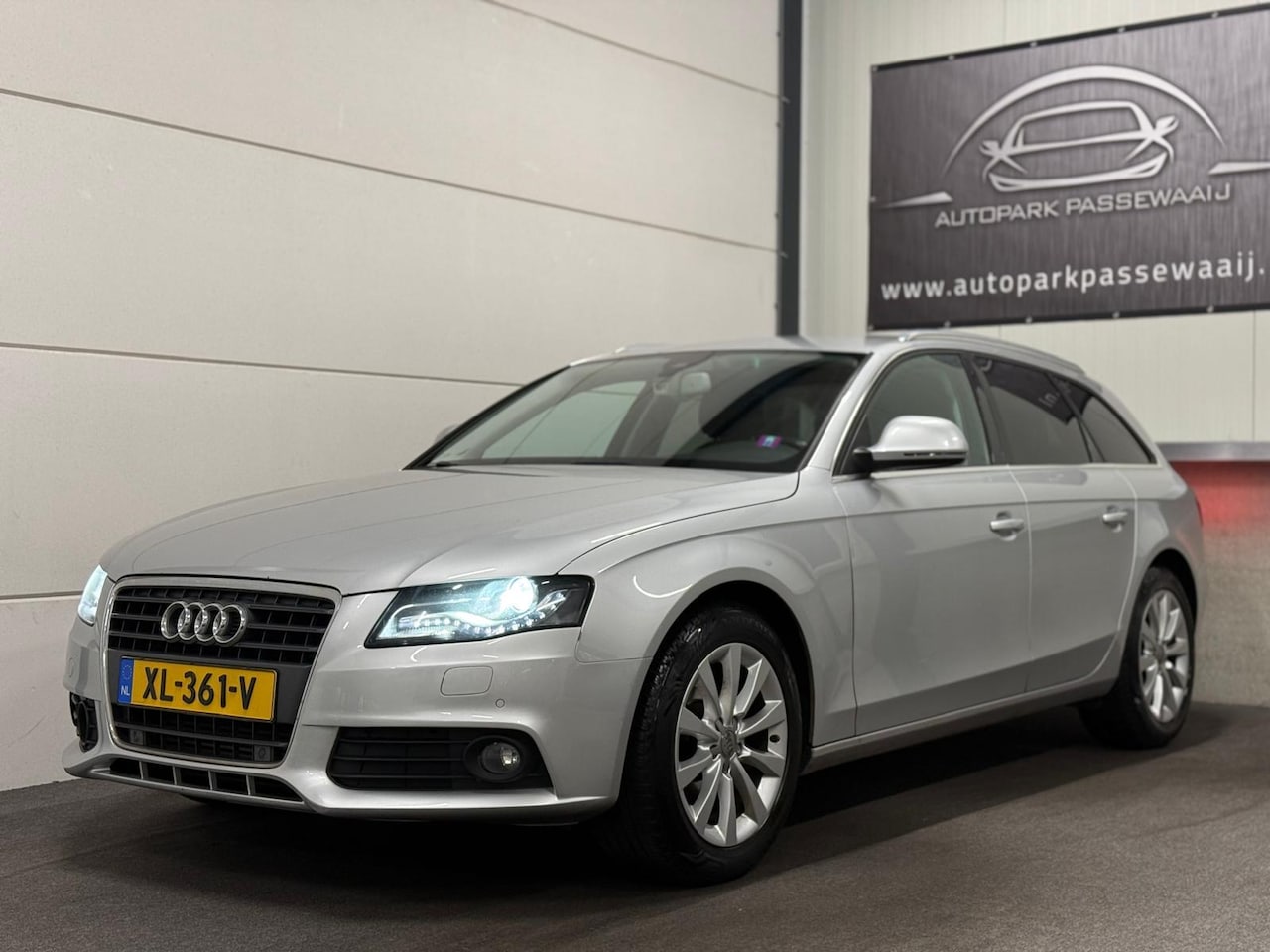 Audi A4 Avant - 2.0 TFSI ACC, Lane-Assist, Stoelverwarming, Achteruitrijcamera, Parkeersensoren, Dodehoek, - AutoWereld.nl