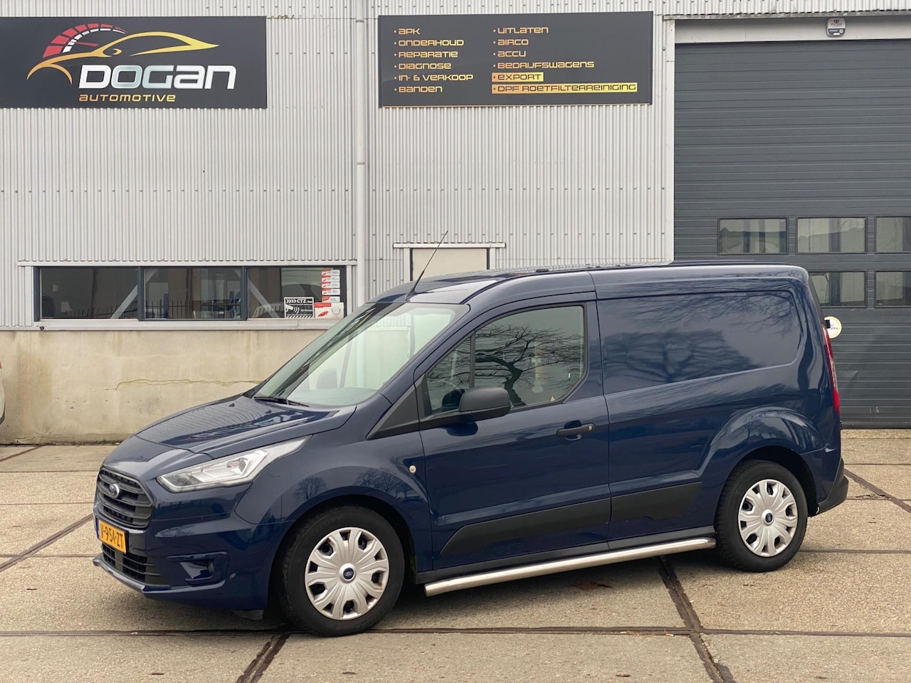 Ford Transit Connect - 1.5 EcoBlue L1 Trend CARPLAY PDC ACHTERUITRIJCAMERA - AutoWereld.nl