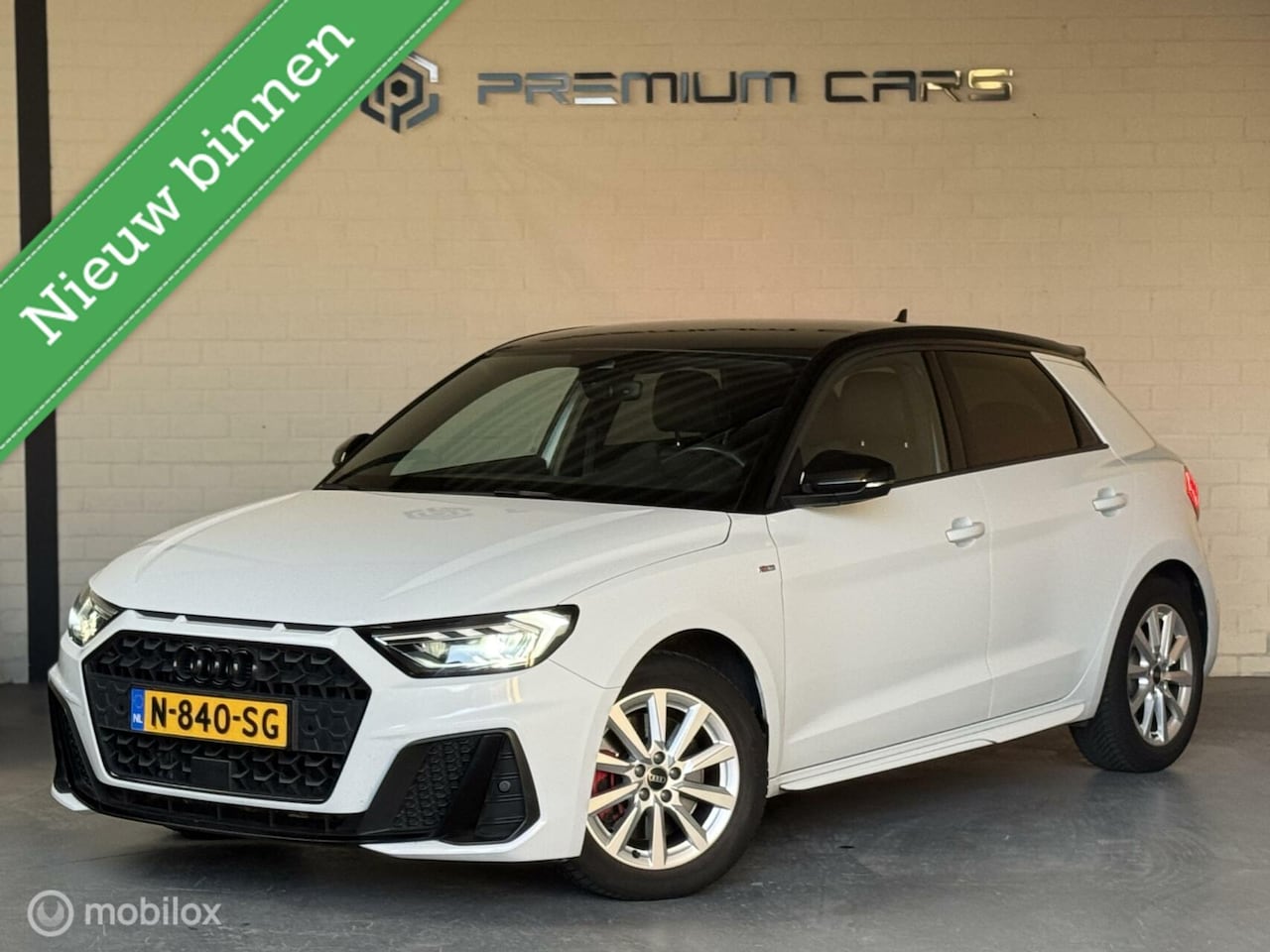 Audi A1 Sportback - 30 TFSI 3X S-Line Acc Keyless sfeerverlichting - AutoWereld.nl