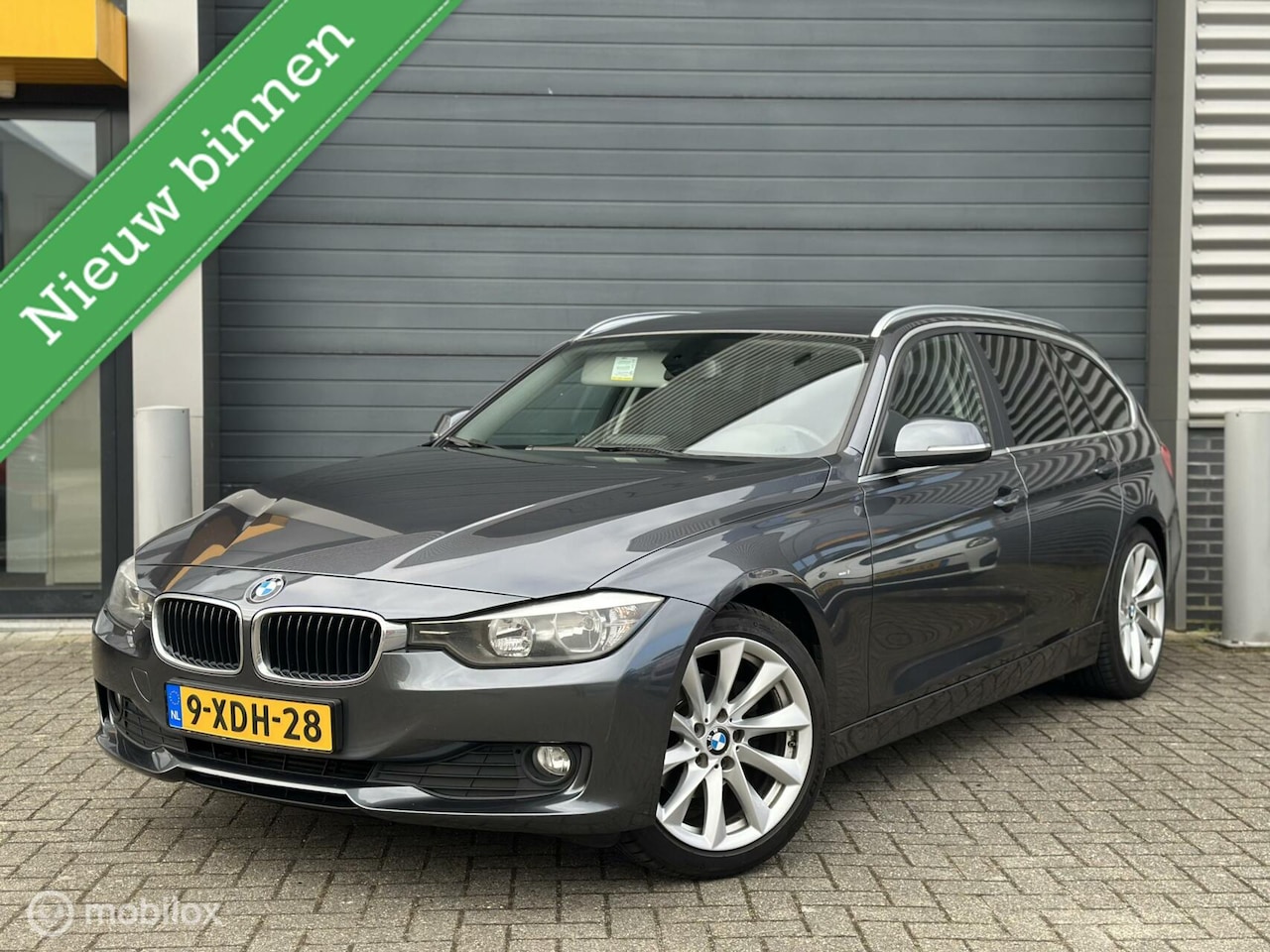 BMW 3-serie Touring - 320d EfficientDynamics Edition Executive 320d EfficientDynamics Edition Executive - AutoWereld.nl