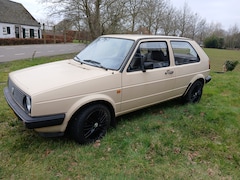 Volkswagen Golf - 1.3 C