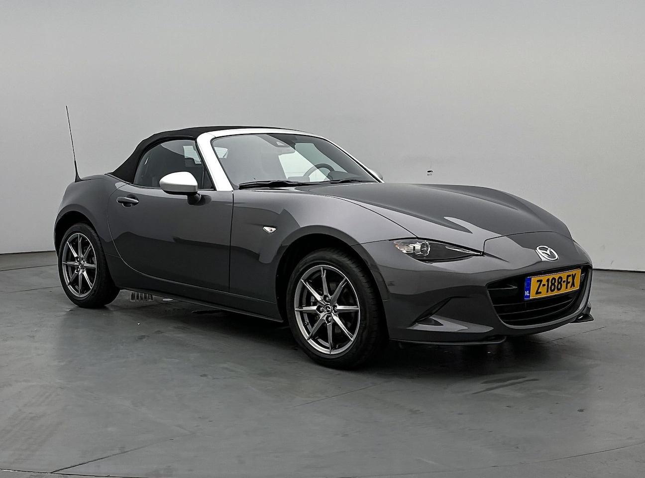 Mazda MX-5 - 1.5 SkyActiv-G 132 Luxury Limited | Navigatie | Stoelverwarming | Climate Control | - AutoWereld.nl