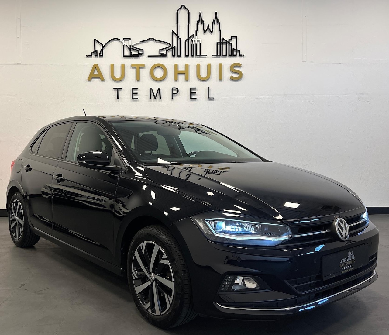 Volkswagen Polo - 1.0 TSI Highline Automaat Led Cruise Pdc 95Pk 16Inch Velgen - AutoWereld.nl