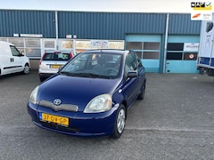 Toyota Yaris - 1.0-16V VVT-i Sol / EL RAMEN / NIEUWE APK 13 MAANDEN / NAP / RADIO MET AUX