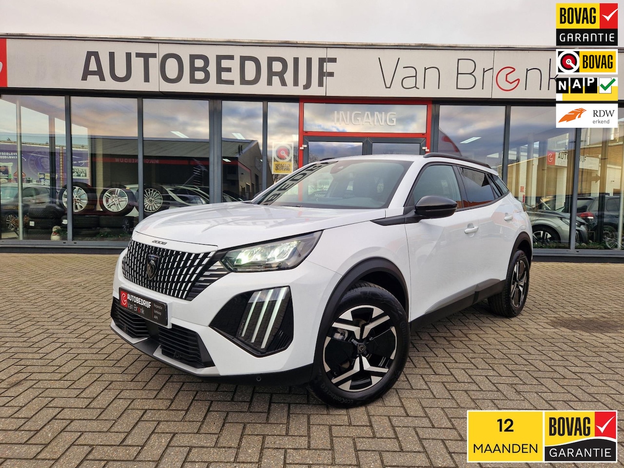 Peugeot 2008 - 1.2 130PK Allure | Carplay | PDC V+A | Cruise Control - AutoWereld.nl