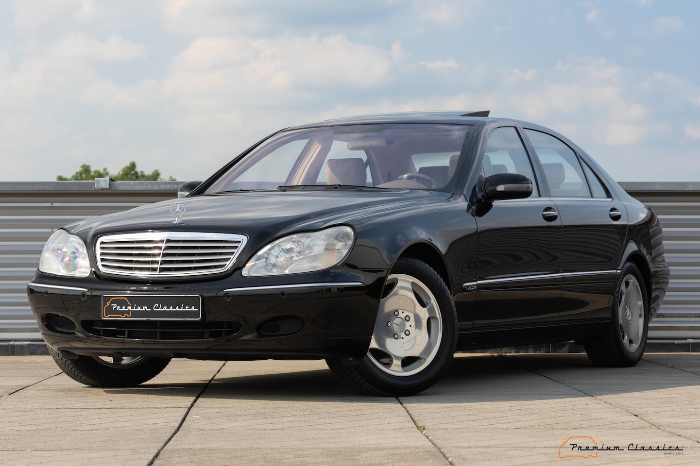 Mercedes-Benz S-klasse - 600 Lang W220 | 40.000KM | 1st Paint | New Condition | Full Documentation | A1 Condition - AutoWereld.nl