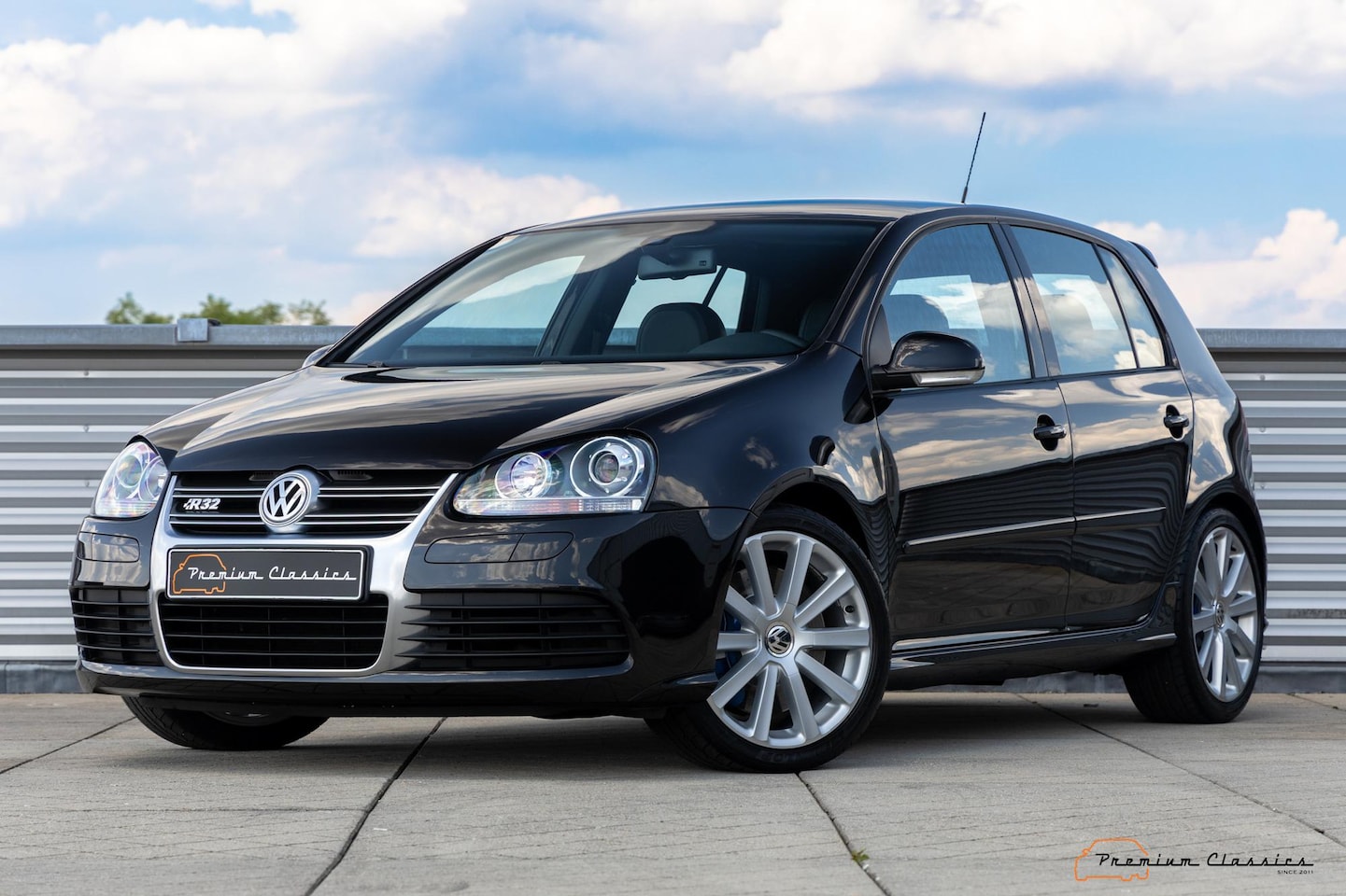 Volkswagen Golf - 3.2 R32 | 24.000KM | Manual | 1st Paint | A1 Condition - AutoWereld.nl