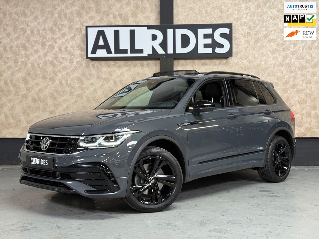 Volkswagen Tiguan - 2.0 TSI 4Motion | pano | Keyless | HUD | ACC | CarPlay | Camer - AutoWereld.nl