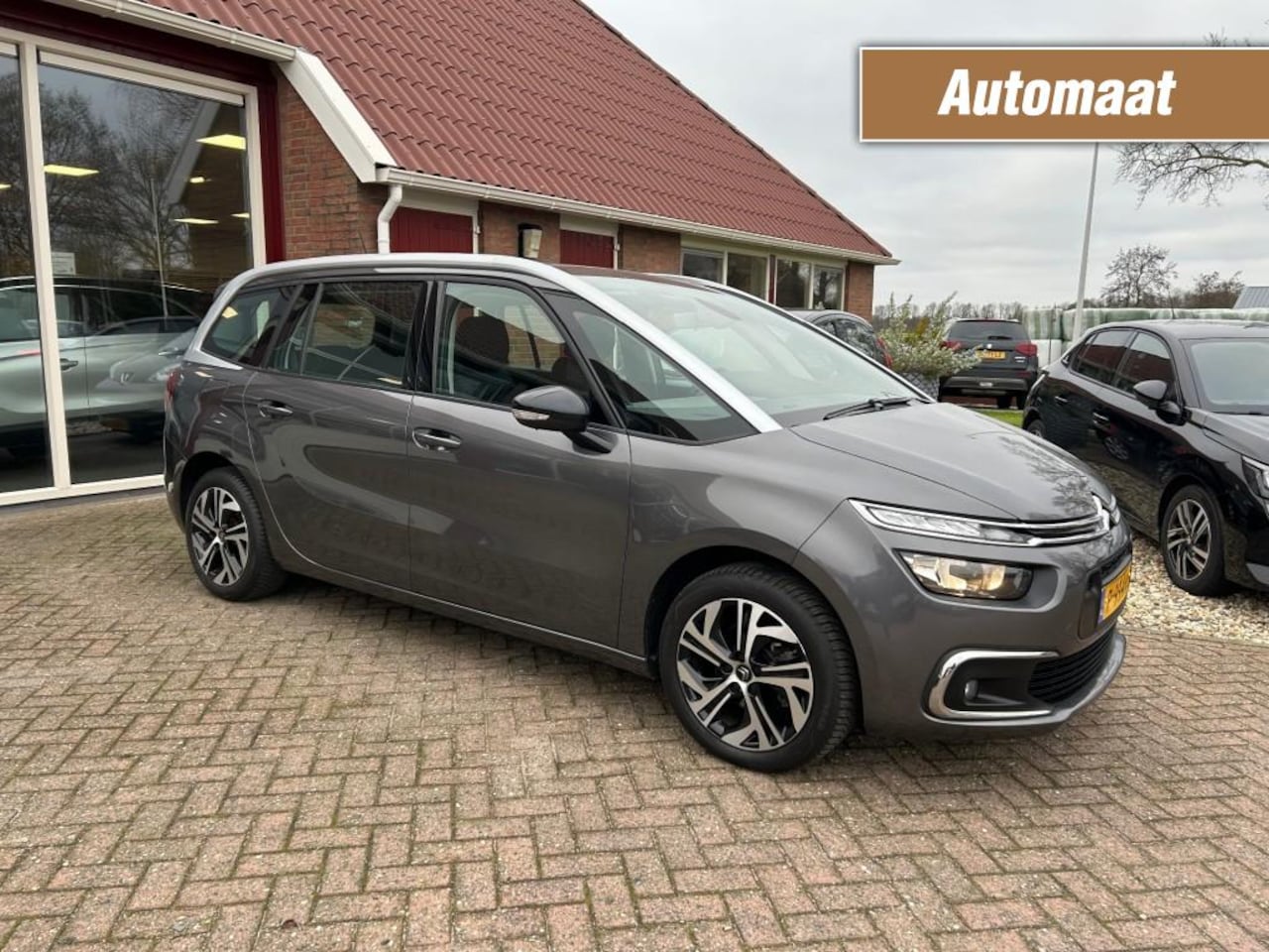 Citroën Grand C4 SpaceTourer - 1.2 PURETECH BUSINESS 7-PERS/CAMERA/TREKHAAK/NAVI - AutoWereld.nl