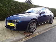 Alfa Romeo 159 - 2.2 JTS TI 185 pk- Leer-Clima-Navi-Pdc-Trkh-Cruise