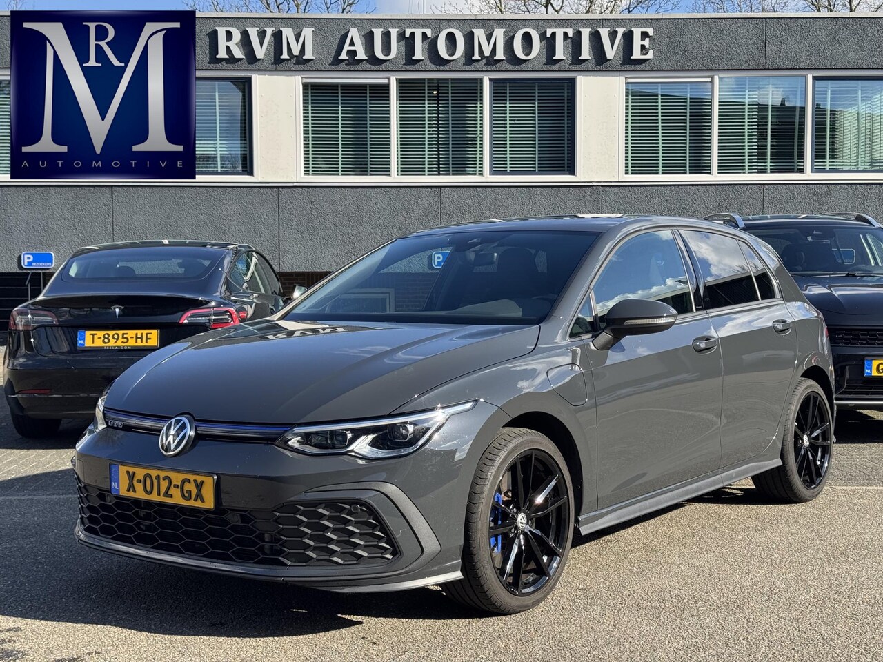 Volkswagen Golf - 1.4 eHybrid GTE | ADAP. CRUISE | AKRAPOVIC | RIJKLAAR INCL. 12 MND. BOVAGGARANTIE - AutoWereld.nl