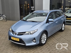 Toyota Auris Touring Sports - 1.6 Aspiration Trekhaak Navi Cam PDC