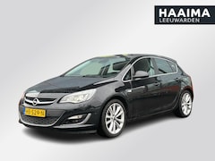 Opel Astra - 1.4 Turbo Sport + | Navigatie | Trekhaak | Xenon | Sportstoelen | Lichtmetalen velgen | Ne