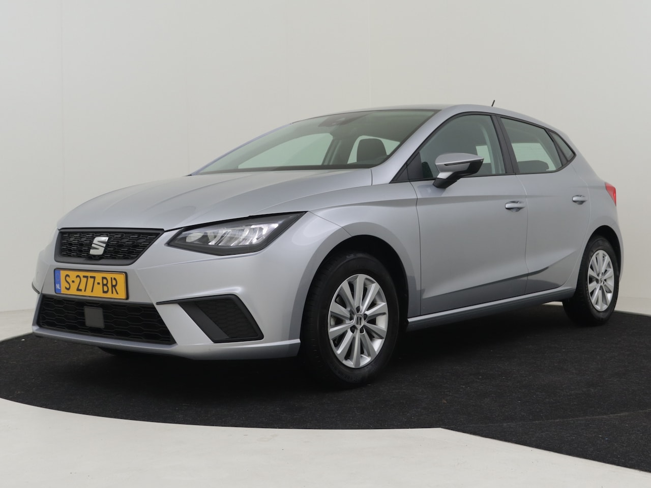 Seat Ibiza - 1.0 EcoTSI Style 96pk | 1e eigenaar | Cruise control | Navigatie via app | Led koplampen | - AutoWereld.nl