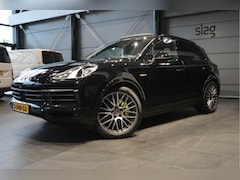 Porsche Cayenne - 3.0 E-Hybrid Platinum Edition head up pano trekhaak