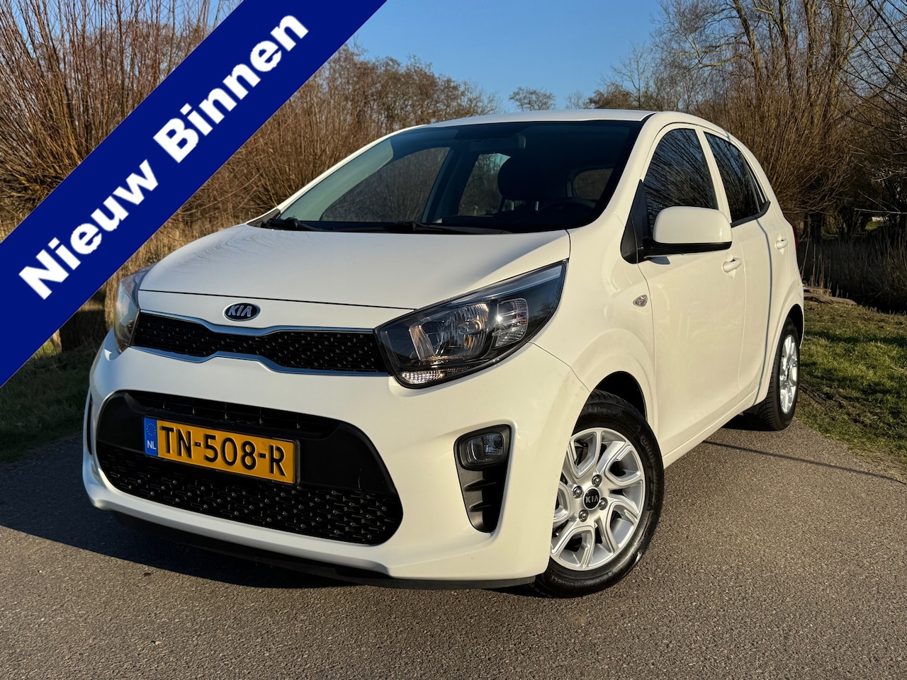 Kia Picanto - 1.0 CVVT ComfortPlusLine Navigator / Airco / Navigatie / Camera / Cruise Control / Trekhaa - AutoWereld.nl