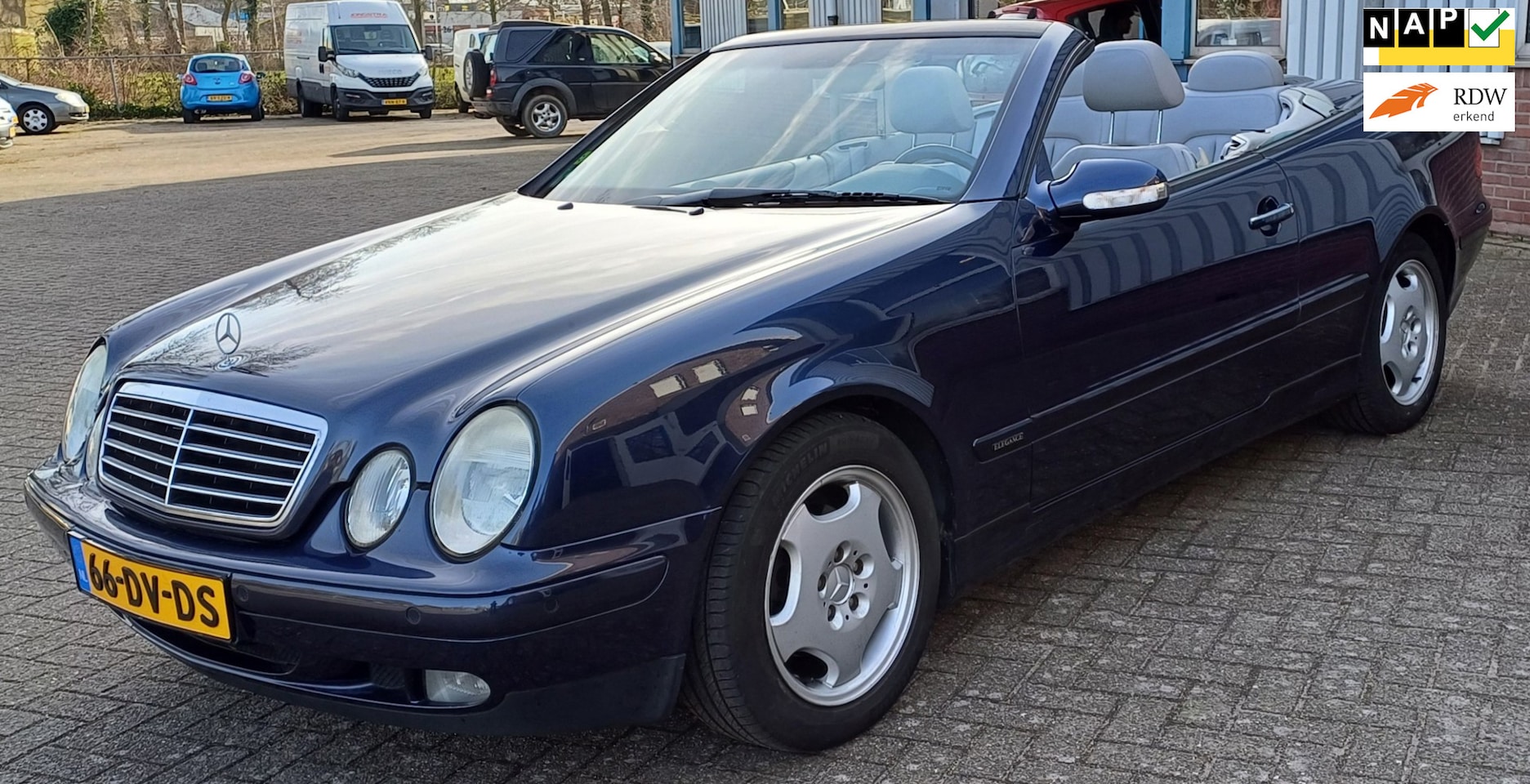 Mercedes-Benz CLK-klasse Cabrio - 200 Elegance afneembare trekhaak youngtimer - AutoWereld.nl