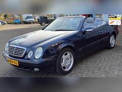 Mercedes-Benz CLK-klasse Cabrio - 200 Elegance afneembare trekhaak youngtimer