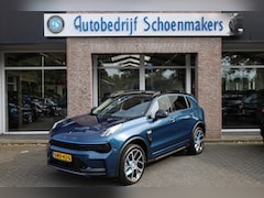 Lynk & Co 01 - 1.5 261PK 6, 6Kwh LADER 360-CAMERA PANO/SCHUIF INFINITY DAB NAVI CARPLAY STOELVERWARMING E