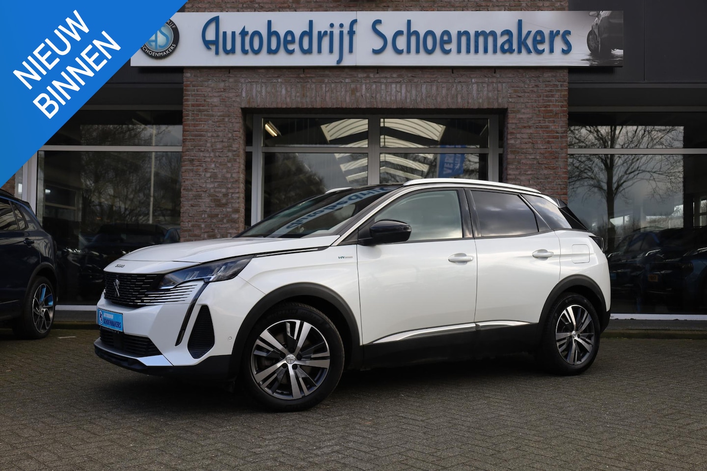 Peugeot 3008 - 1.6 HYbrid 180 Allure Pack Business TREKHAAK-AFN 360-CAMERA CARPLAY DAB SFEERVERLICHTING 1 - AutoWereld.nl