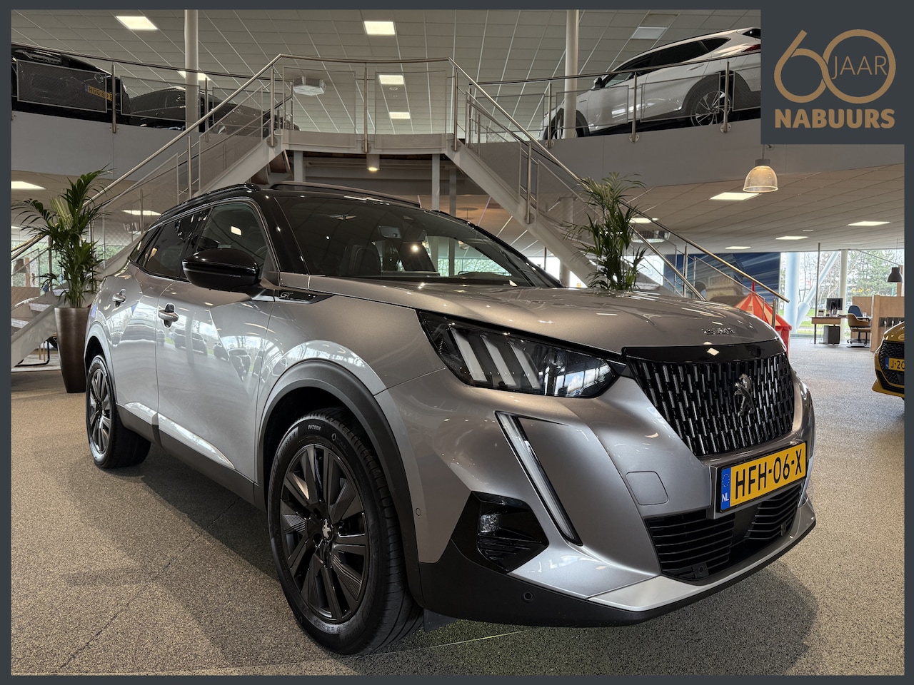 Peugeot 2008 - 1.2 130pk GT Pack, Pano, Adaptive, DAB+ - AutoWereld.nl