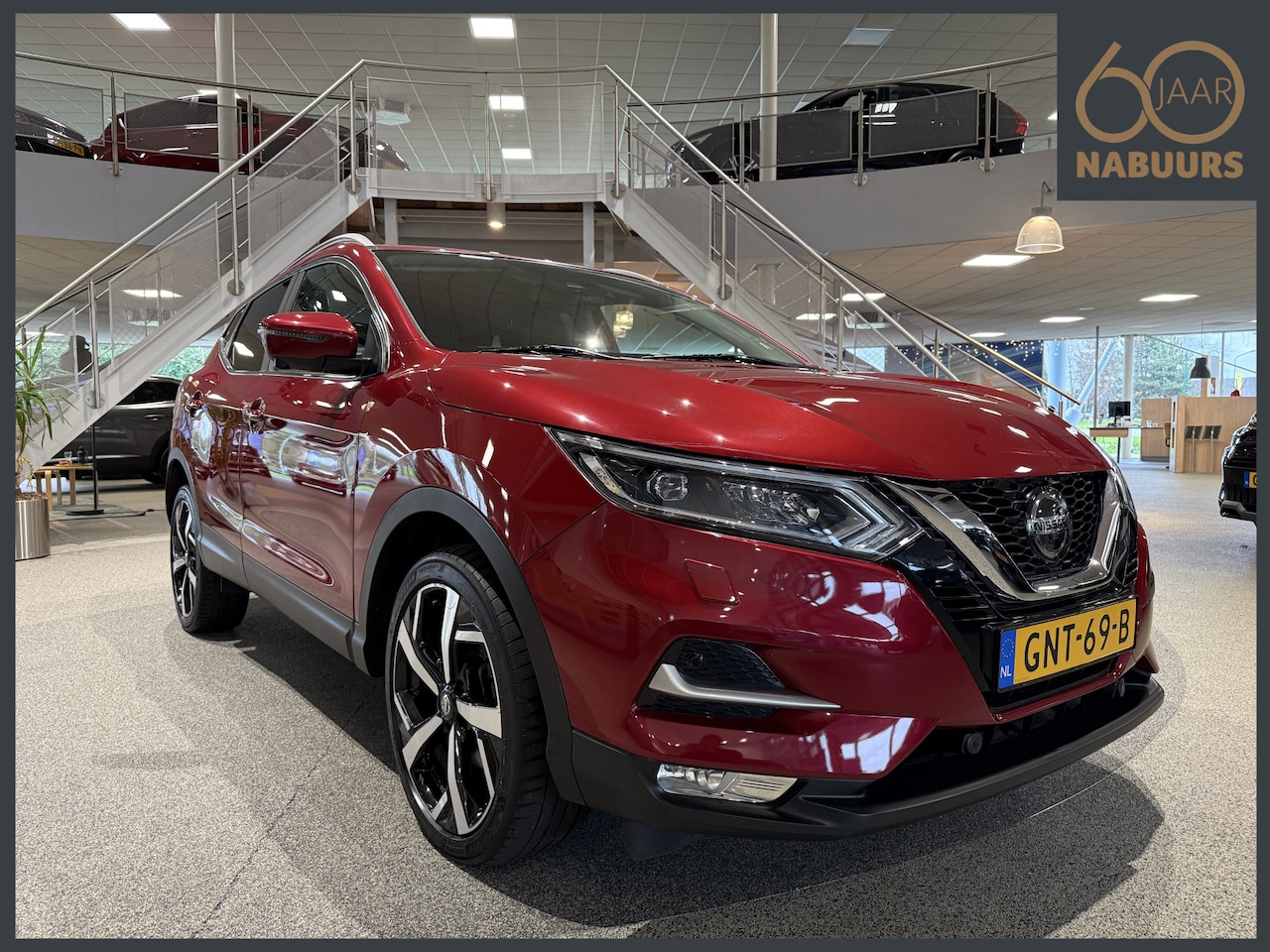 Nissan Qashqai - 1.3 DIG-T 160pk N-Connecta, Trekhaak, 360cam, Keyless, Navi - AutoWereld.nl