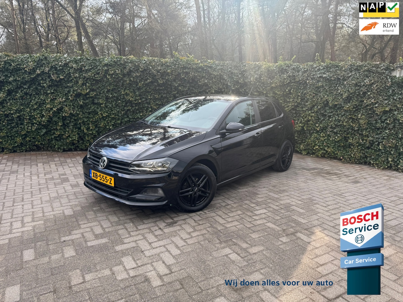 Volkswagen Polo - 1.0 MPI Comfortline Business | Black Edition | Cruise Control | Trekhaak - AutoWereld.nl