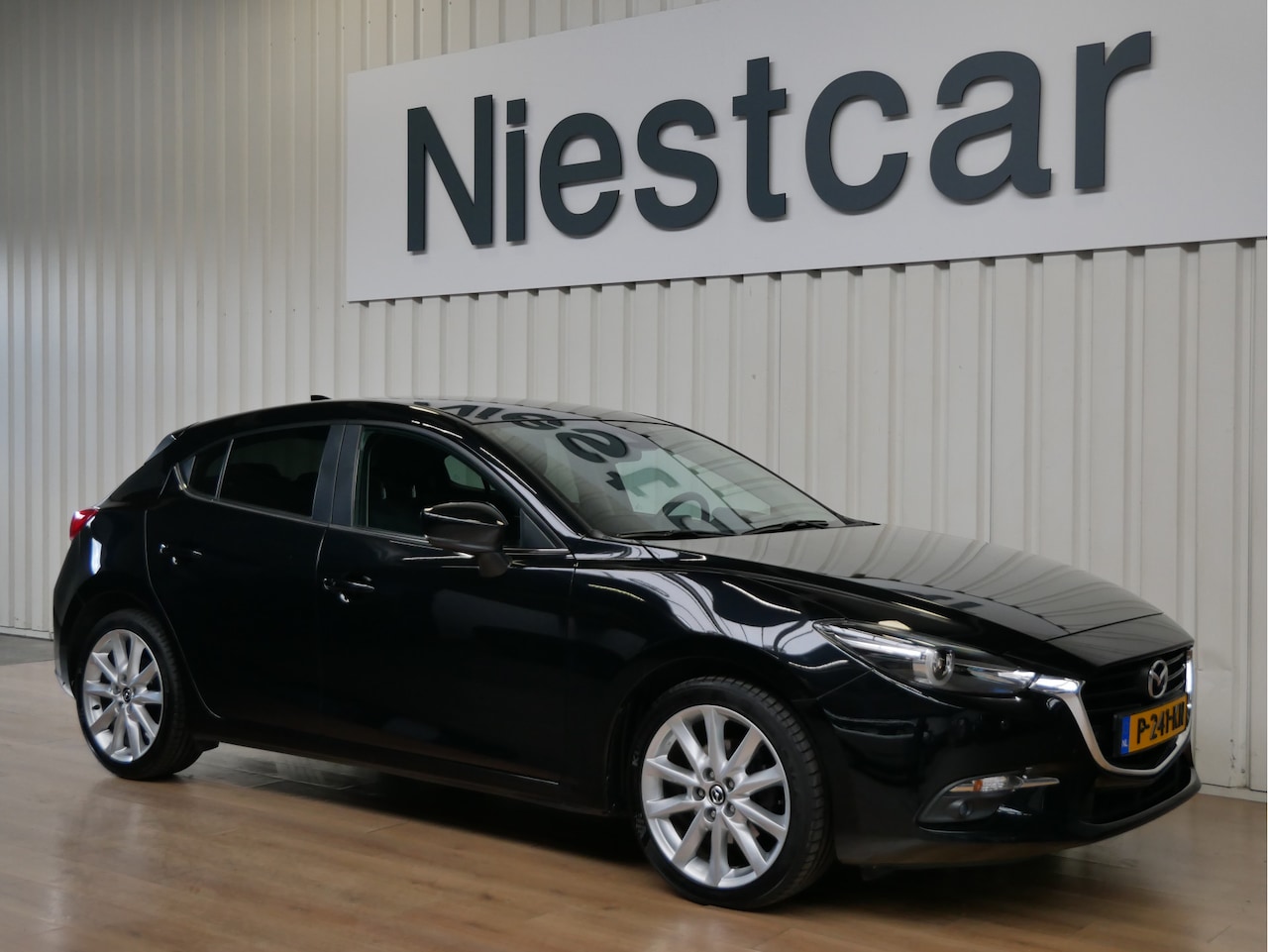 Mazda 3 - 2.0 Automaat SkyActiv-G 120 - AutoWereld.nl