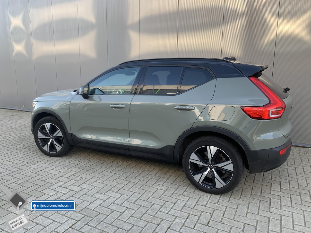 Volvo XC40 - Recharge P8 AWD R-Design Recharge P8 AWD R-Design - AutoWereld.nl