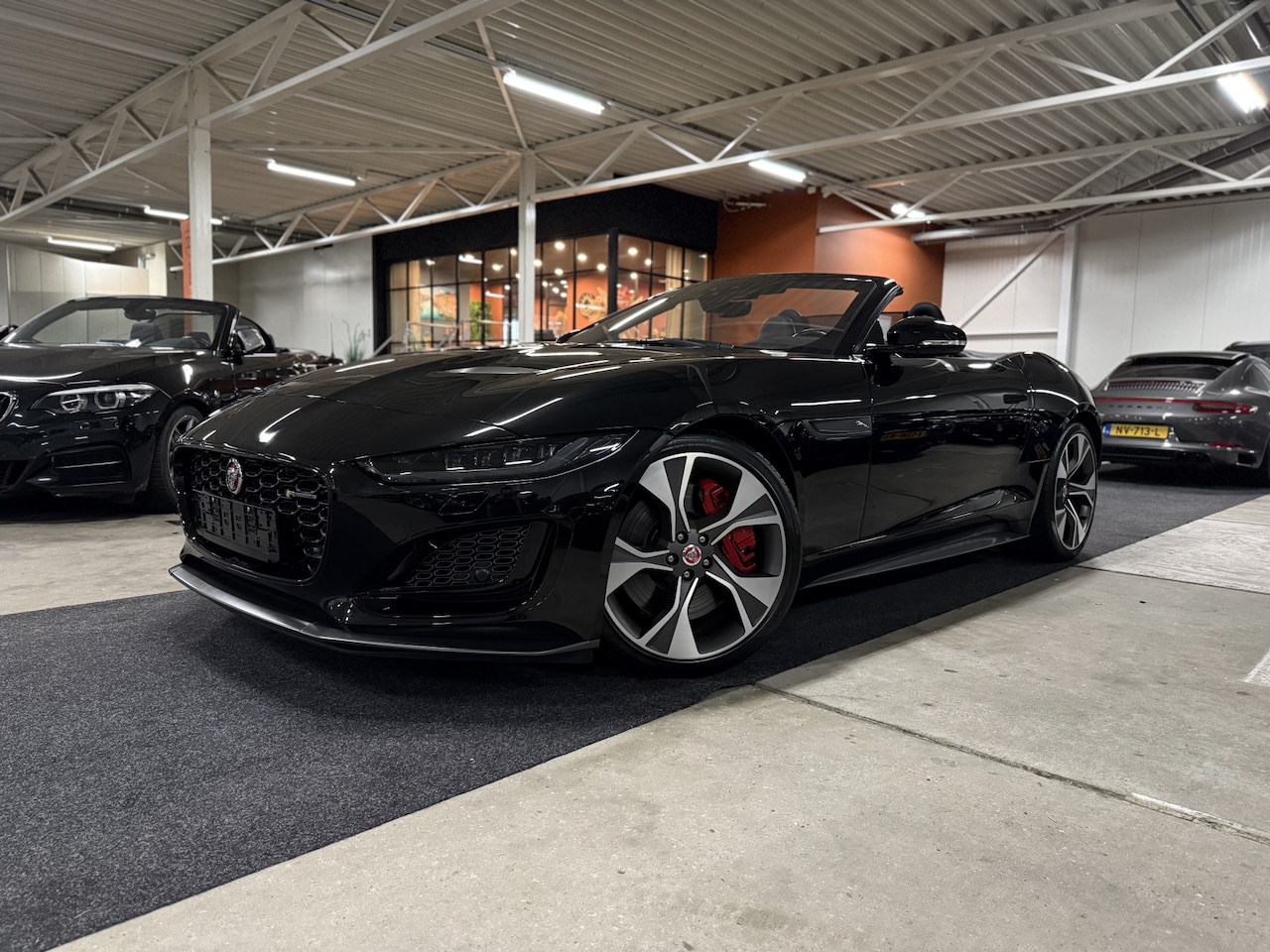 Jaguar F-type - 5.0 V8 AWD [P450] Convertible First Edition l Performance seats l Stoelkoeling l Meridian - AutoWereld.nl