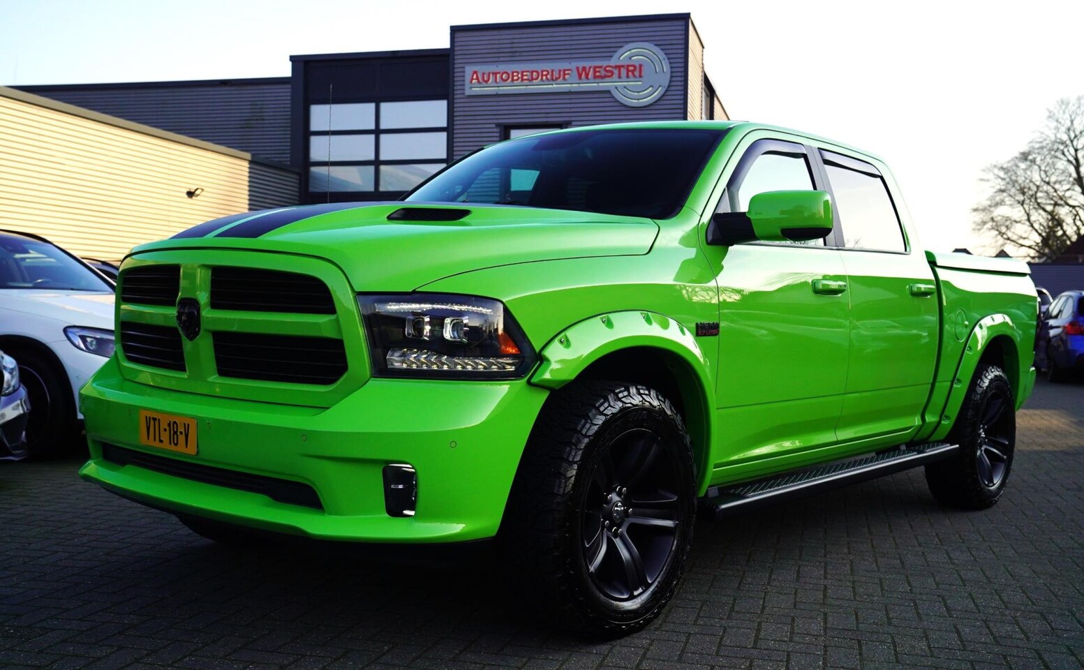 Dodge Ram 1500 - 5.7 V8 4x4 Crew Cab 5'7 Laramie | LPG | Schuifdak | Stoel+stuurverwarming | Excl BTW | Lim - AutoWereld.nl