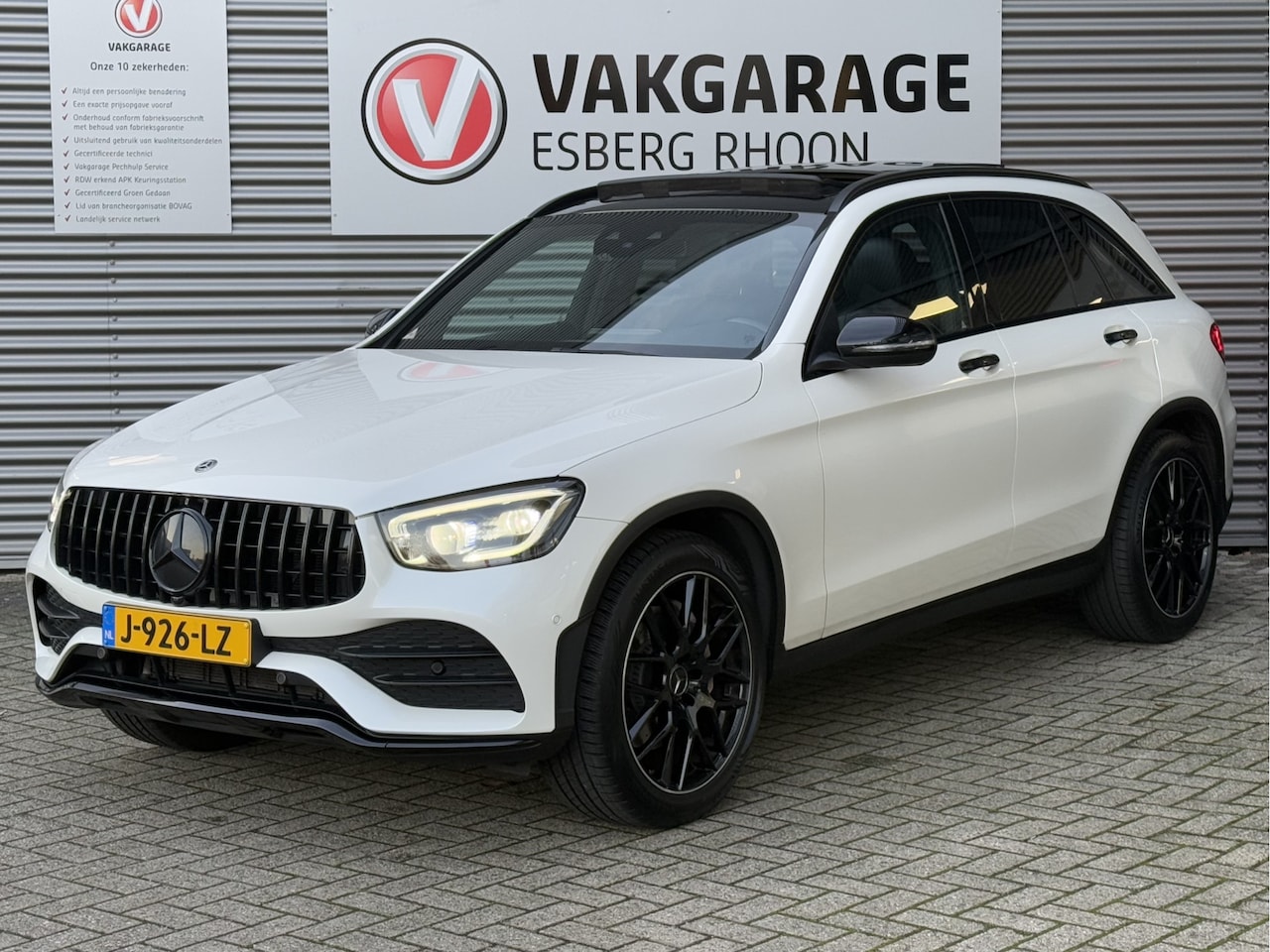 Mercedes-Benz GLC-klasse - 200 2x AMG SCHUIFDAK,20 INCH,NIGHT PAKKET - AutoWereld.nl