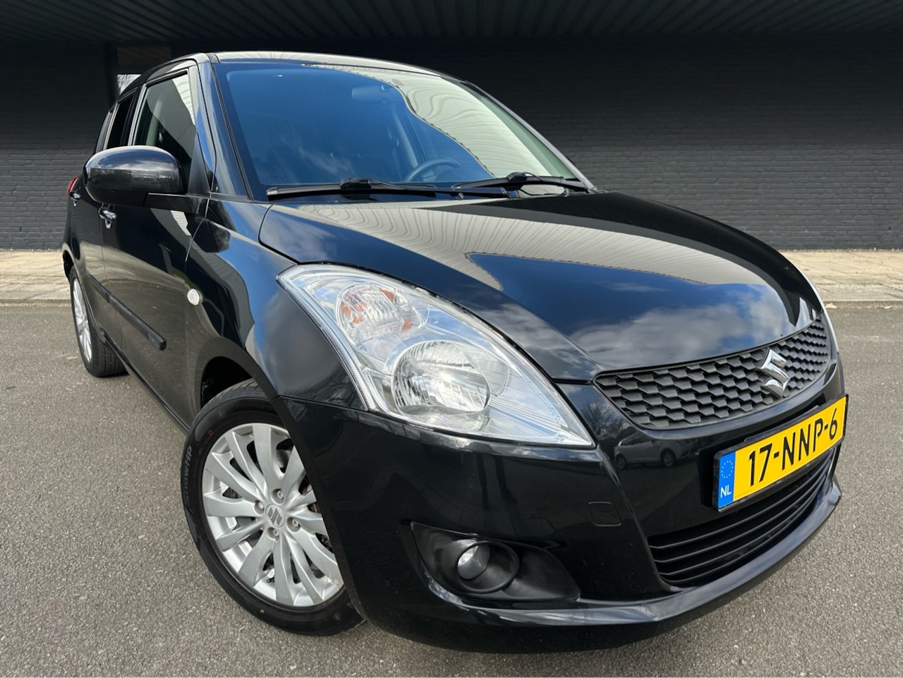 Suzuki Swift - 1.2 Bandit EASSS 1.2 Bandit EASSS - AutoWereld.nl