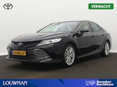 Toyota Camry - 2.5 Hybrid Executive | Camera | Parkeersensoren | Navigatie | Dodehoek Ass. | LM velgen |