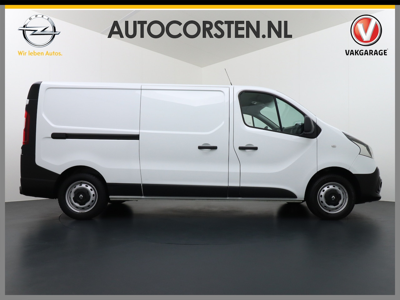 Renault Trafic - DCi 122pk L2H1 3-Pers. Lang Trekhaak Navi Airco Pdc Cruise Control Comfort Bluetooth 1.6DC - AutoWereld.nl