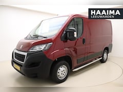 Peugeot Boxer - 330 2.2 BlueHDi L1H1 Premium 120 PK | Handgeschakeld | 3-Zits | Camera | Sidebars | Betimm