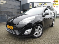 Renault Grand Scénic - 2.0 Bose 7p. / AUTOMAAT / PDC / NAV / Trekhaak