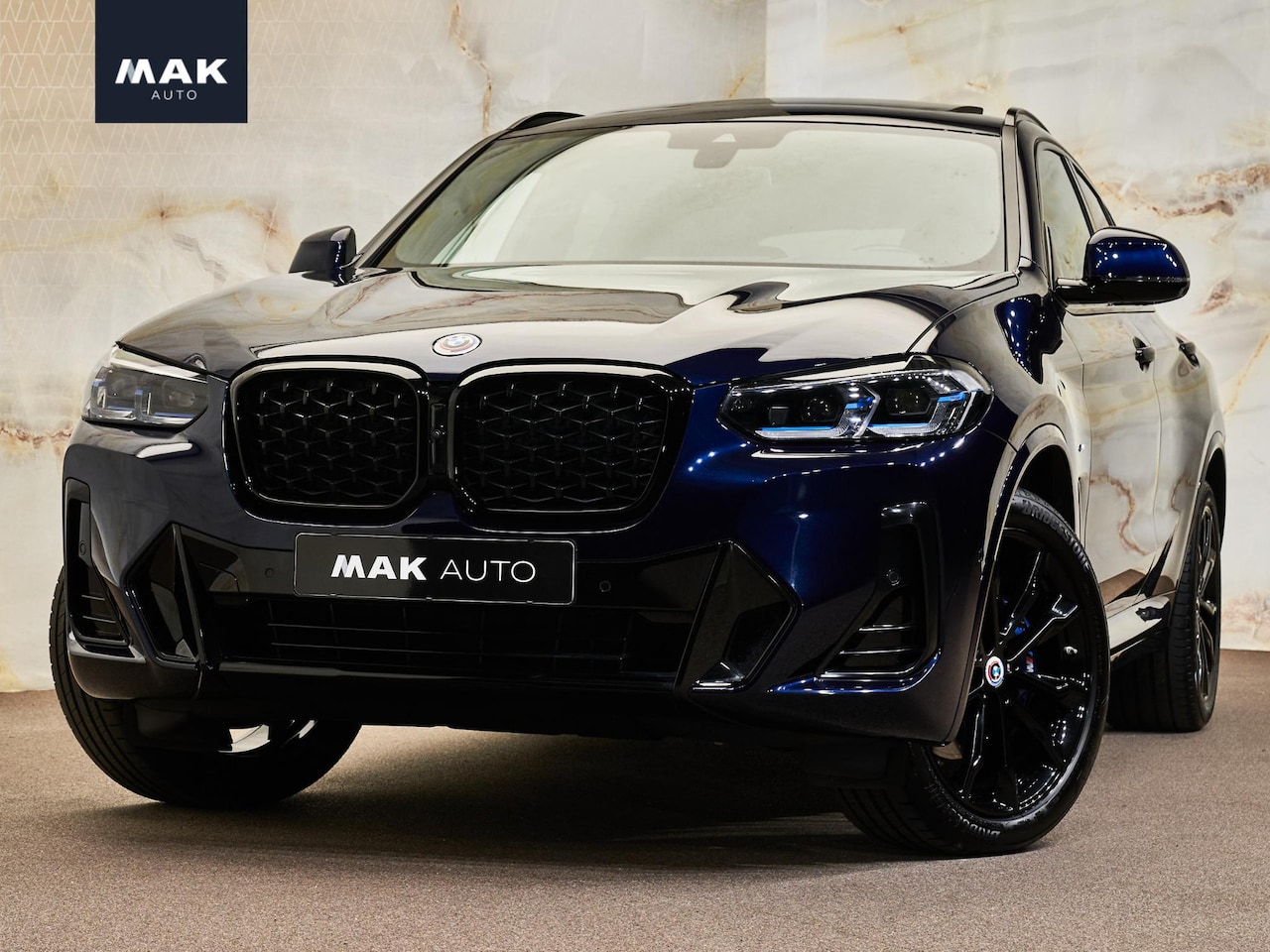 BMW X4 - xDrive30i M Sport, 20'', M stoelen, pano, H/K, shadow line, Laserlight, keyless, privacy, - AutoWereld.nl