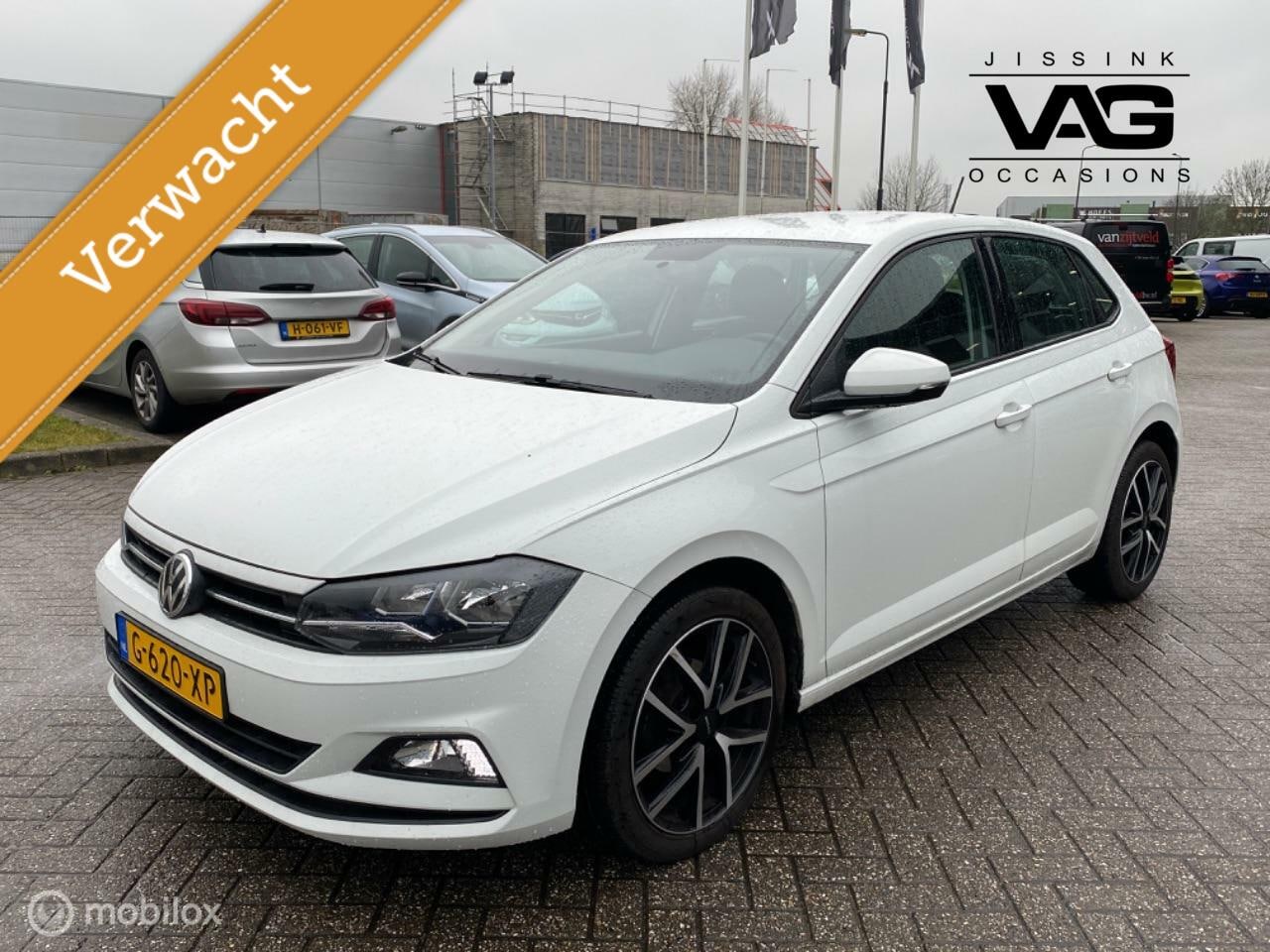 Volkswagen Polo - 1.0 TSI Comfortline CarPlay Airco ACC 17 inch - AutoWereld.nl