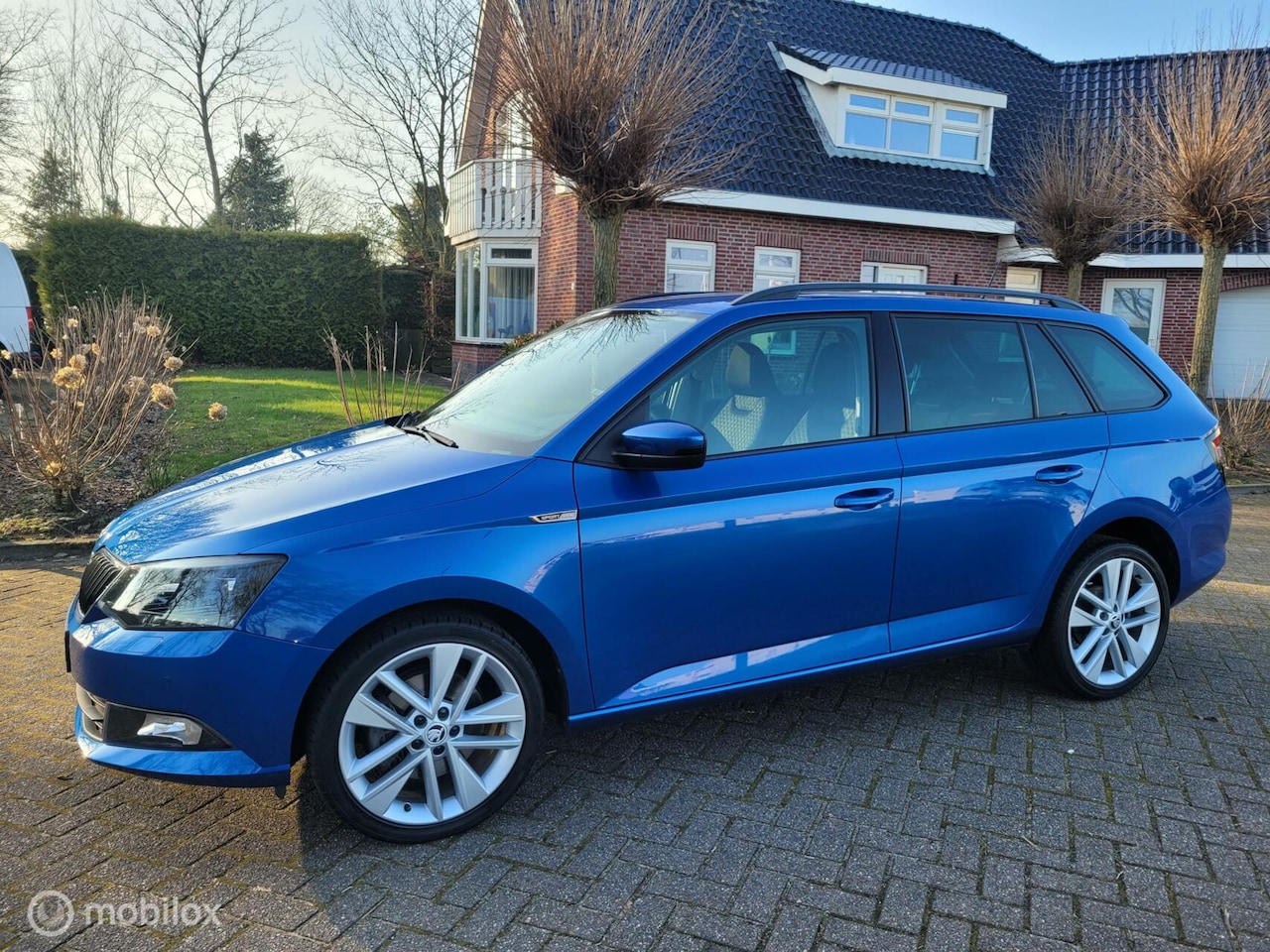 Skoda Fabia Combi - 1.2 TSI Sportline 110PK,carplay,navi,clima - AutoWereld.nl