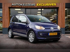 Volkswagen Up! - 1.0 high up Pano Stoelverw. Airco Navi 15"L.M. Parkeersensoren