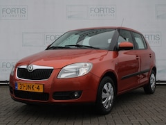 Skoda Fabia - 1.4-16V Ambition NL AUTO | CRUISE | AIRCO |